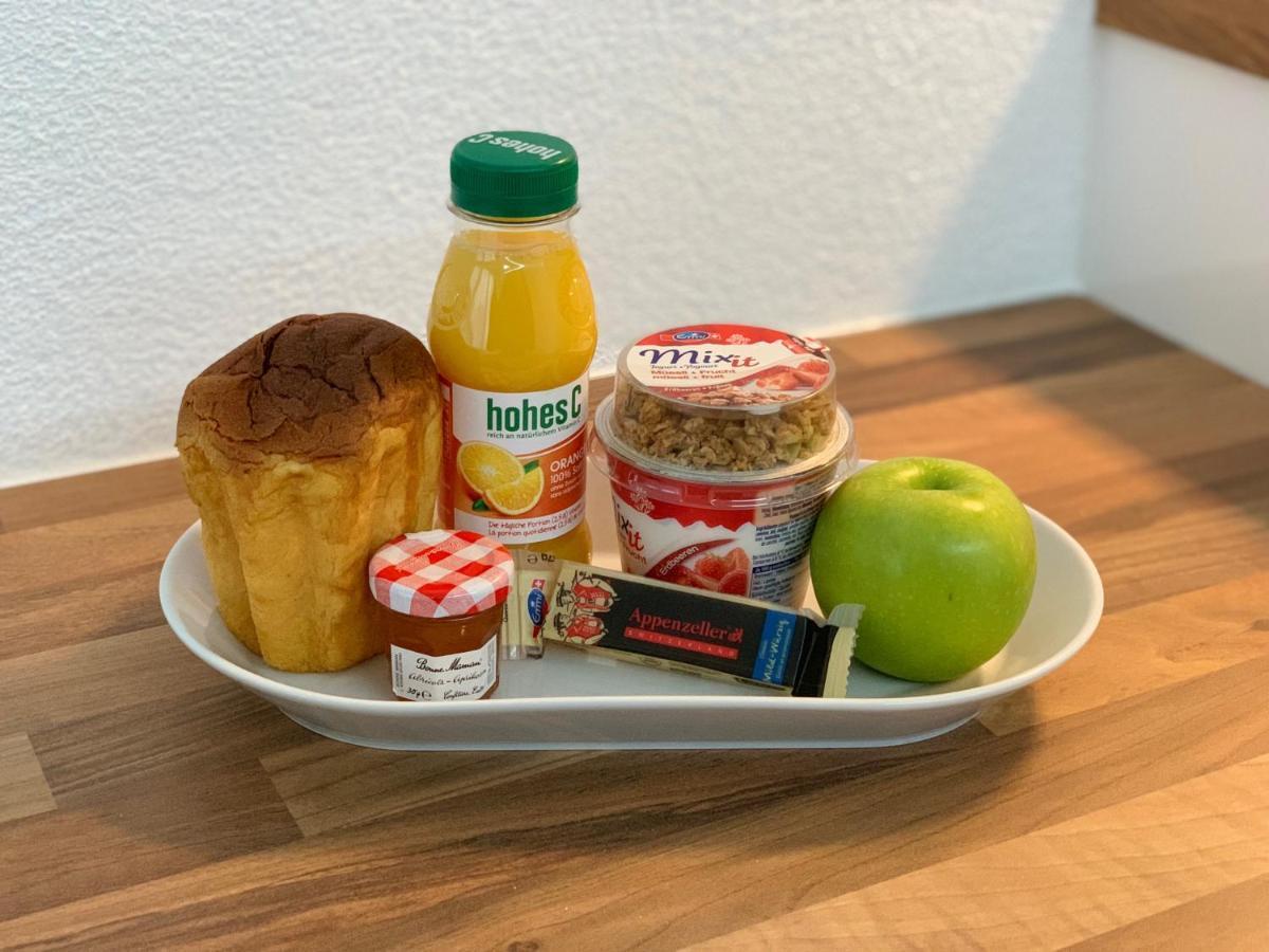 Eh!Toi Self Motel Etoy Eksteriør billede